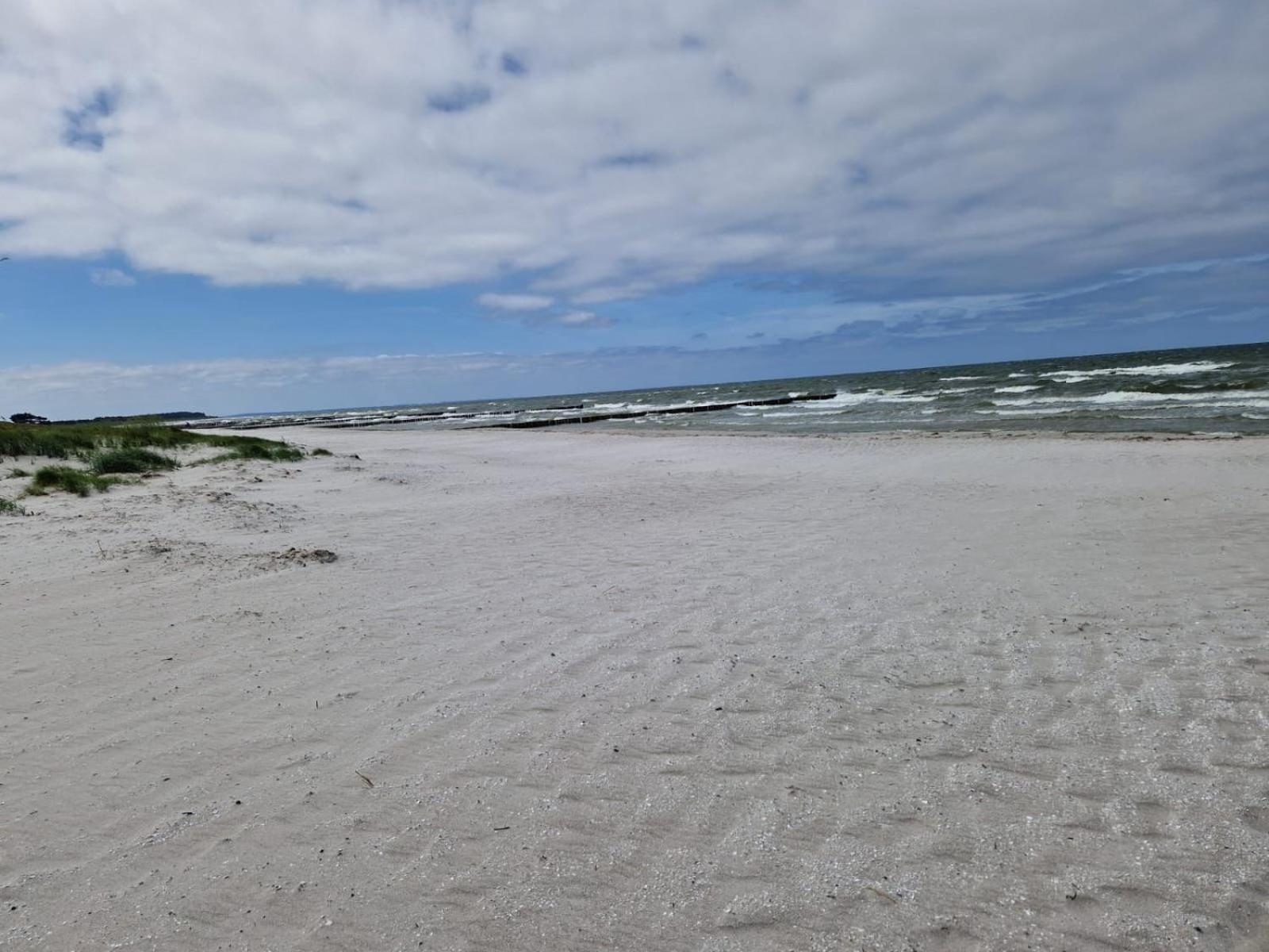 App 8O Grosser Tag Am Meer Mit Wasserblick Dranske Exteriör bild