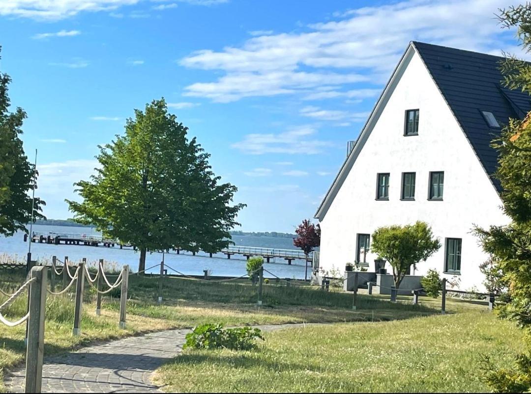 App 8O Grosser Tag Am Meer Mit Wasserblick Dranske Exteriör bild